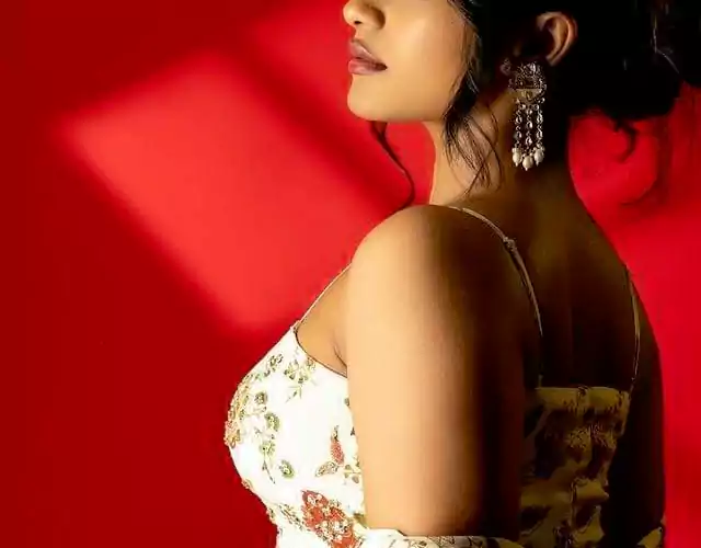 Nayan Sarika New Pics